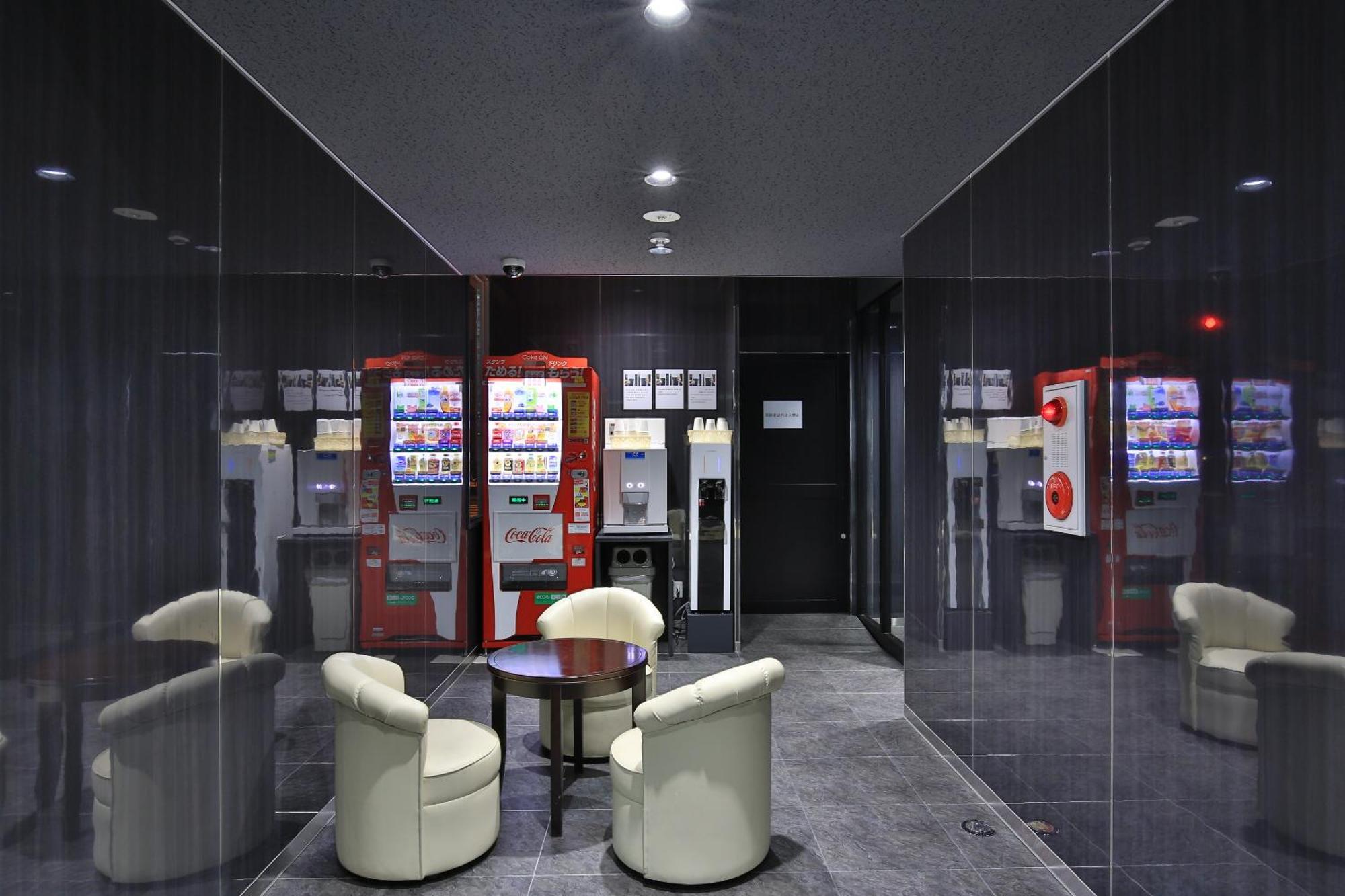 PLEIA Hotel Osaka Buitenkant foto