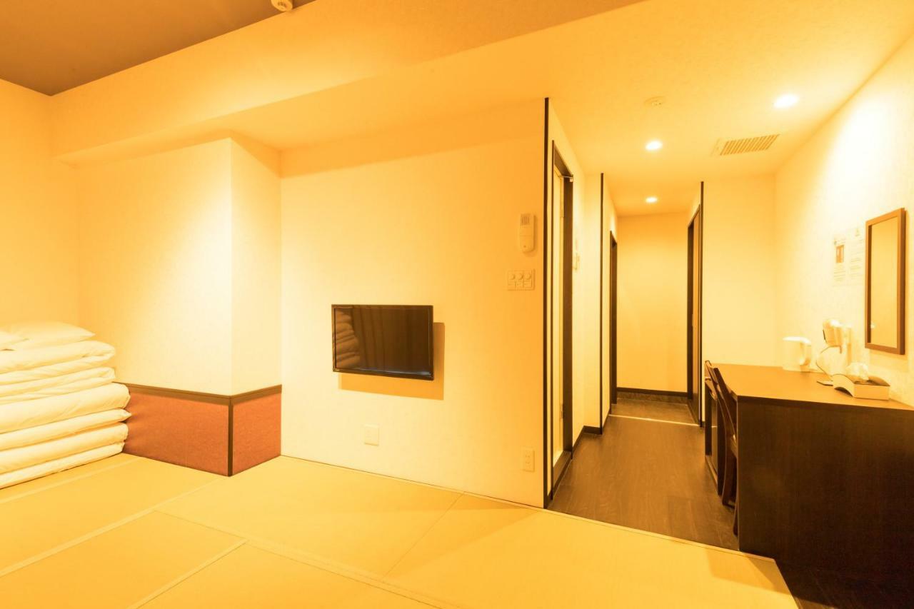 PLEIA Hotel Osaka Buitenkant foto